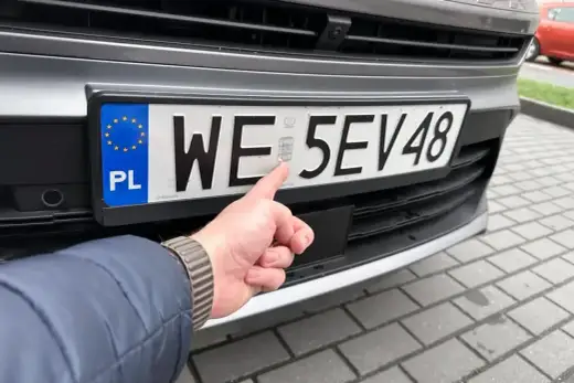 Spóźniona rejestracja samochodu - jakie kary i co zrobić?